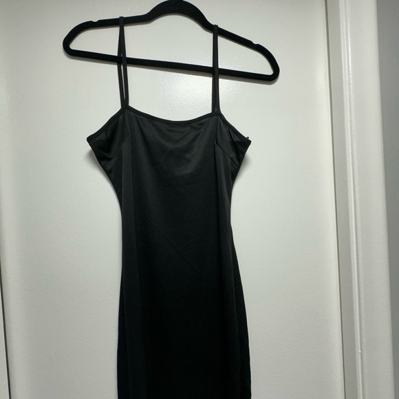 Sheer Beaded black dress - Picture 4 of 6